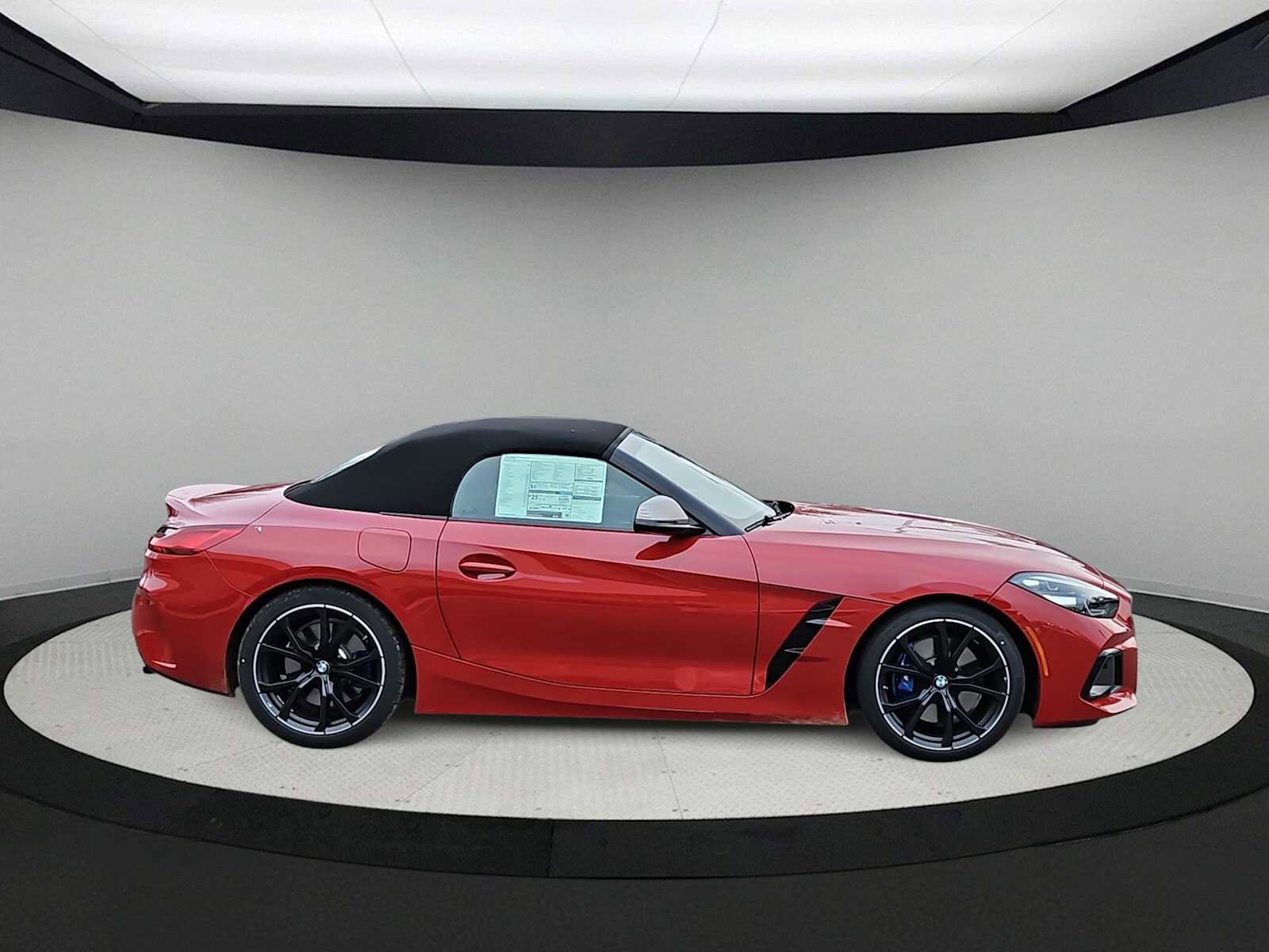 New 2026 BMW Z4 M40i w/ Premium Package image 9