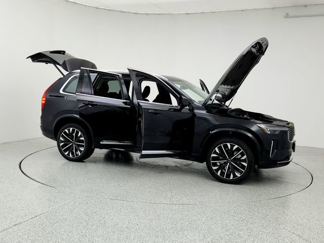 New 2026 Volvo XC90 B6 Plus w/ Protection Package Premier image 10