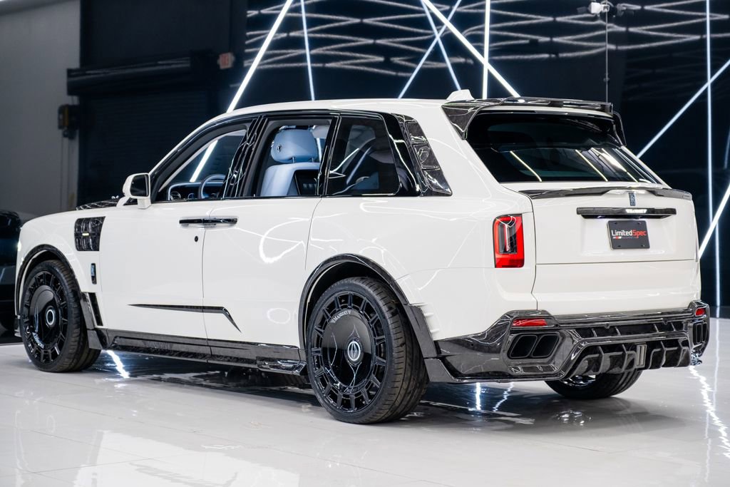 Used 2026 Rolls-Royce Cullinan AWD/4WD image 15