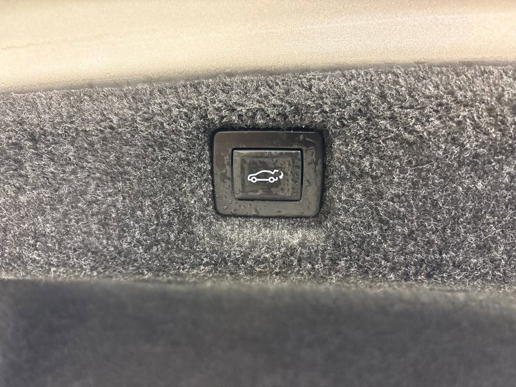 Used 2018 Cadillac CT6 Luxury image 20