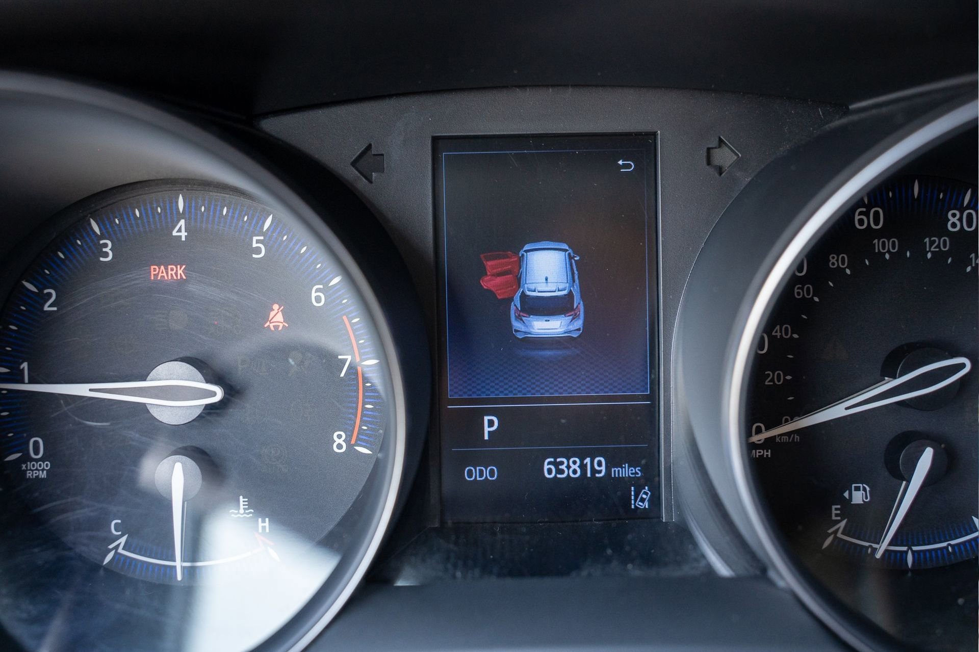 Used 2019 Toyota C-HR LE image 34