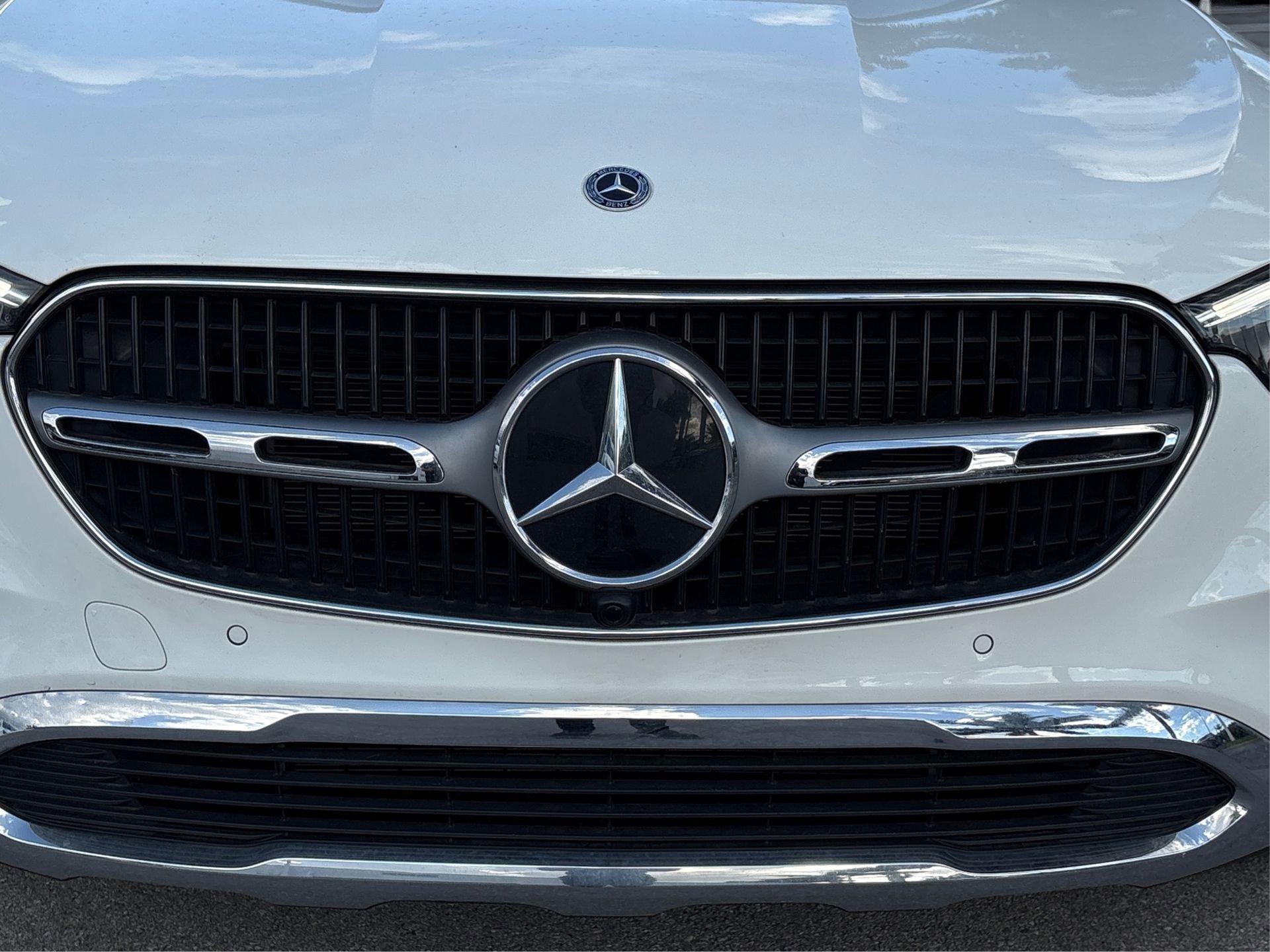 Used 2025 Mercedes-Benz GLC 300 4MATIC image 12