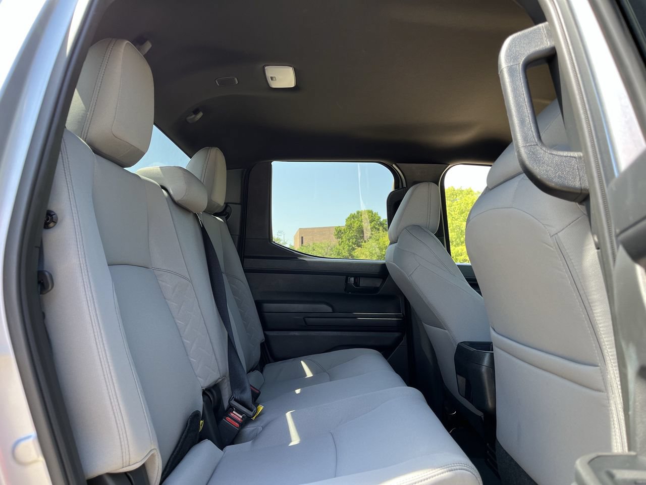 Used 2025 Toyota Tacoma SR5 AWD/4WD image 26