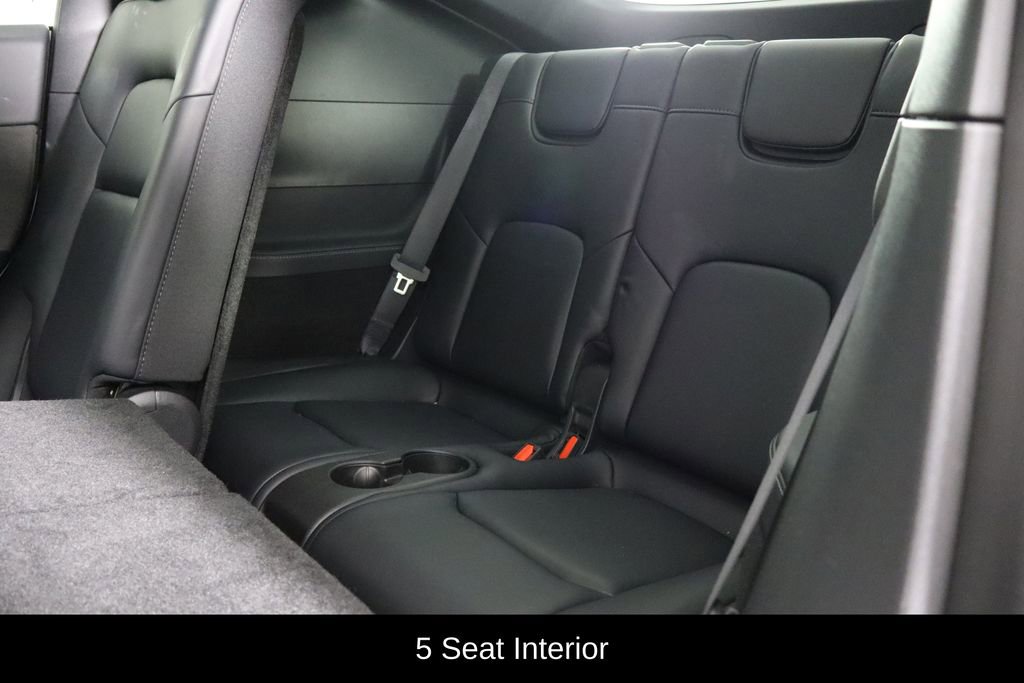 Used 2022 Tesla Model Y Long Range image 10