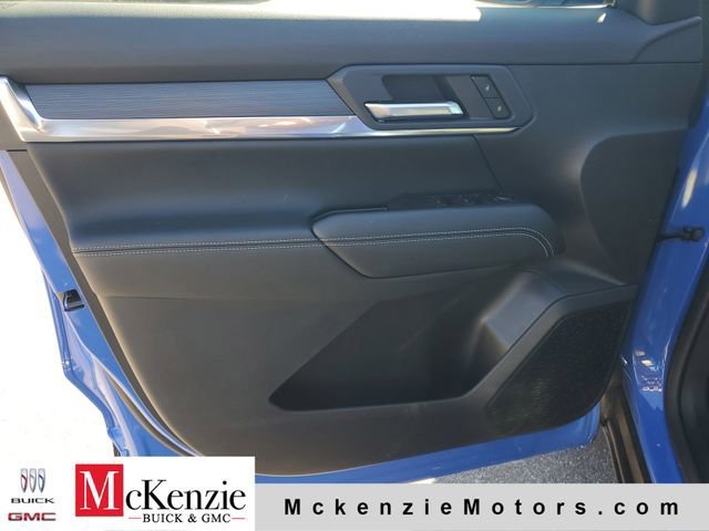 New 2026 GMC Terrain Elevation w/ Technology Package II FWD image 8