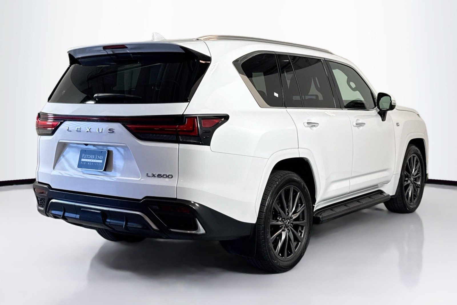 Used 2024 Lexus LX 600 F Sport AWD/4WD image 5
