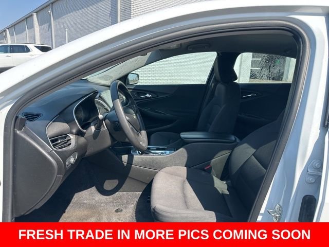 Used 2022 Chevrolet Malibu LT image 12