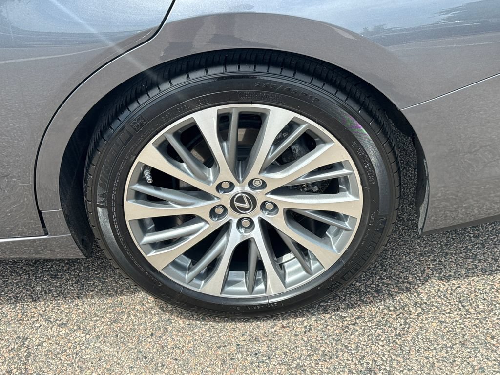 Used 2020 Lexus ES 350 w/ Premium Package FWD image 42