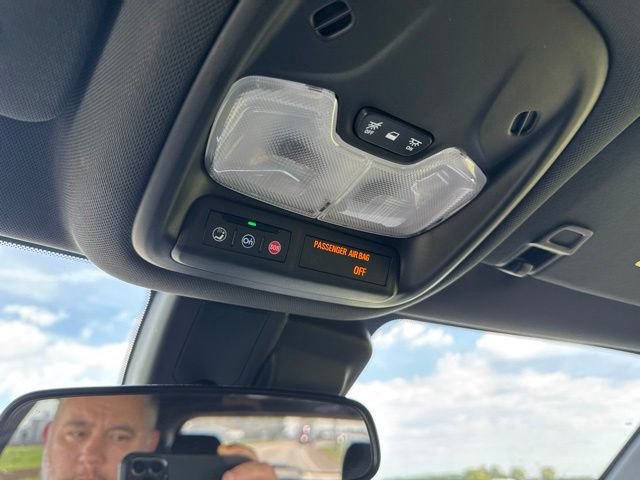 Used 2023 Chevrolet TrailBlazer RS FWD image 20