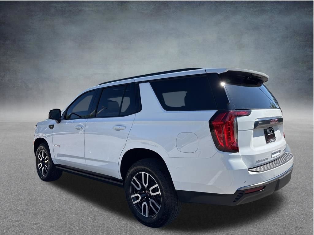 Used 2024 GMC Yukon AT4 w/ AT4 Premium Package AWD/4WD image 3