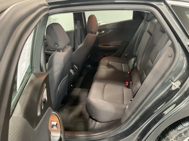 Used 2017 Chevrolet Malibu LT FWD image 26