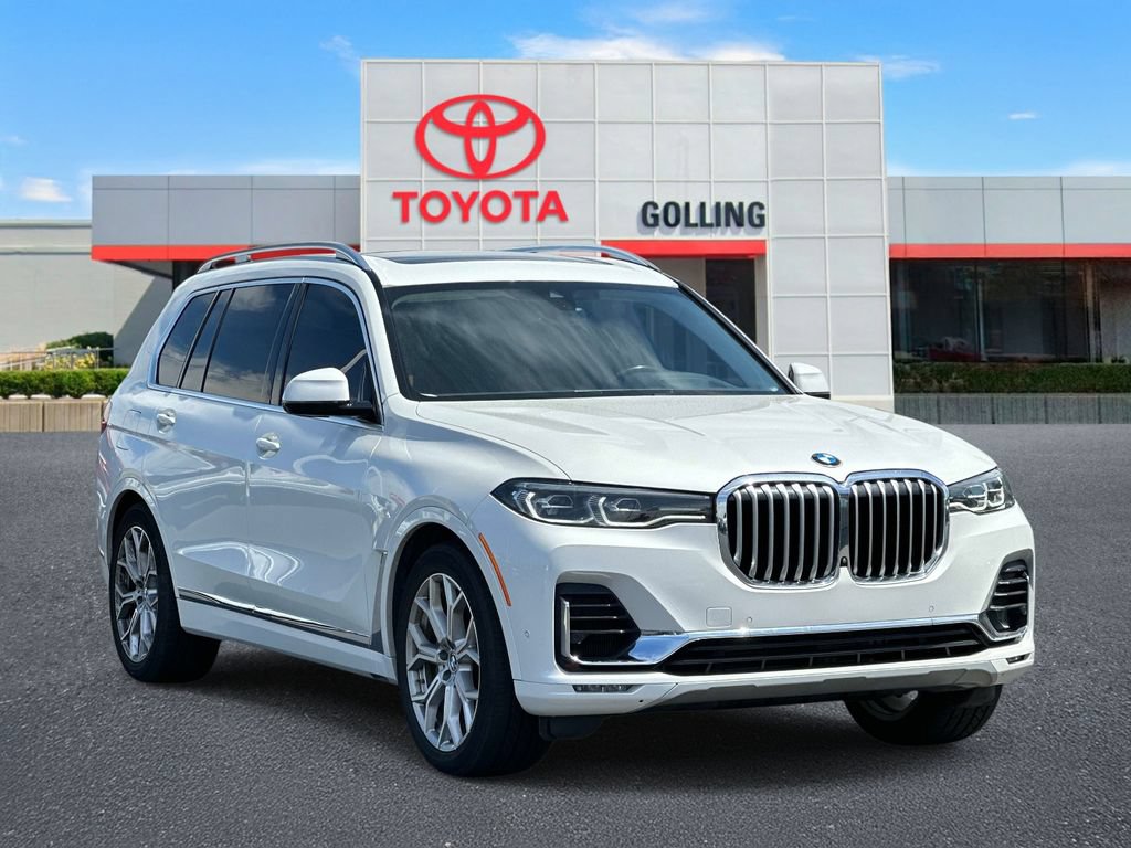 Used 2022 BMW X7 xDrive40i w/ Premium Package AWD/4WD image 7