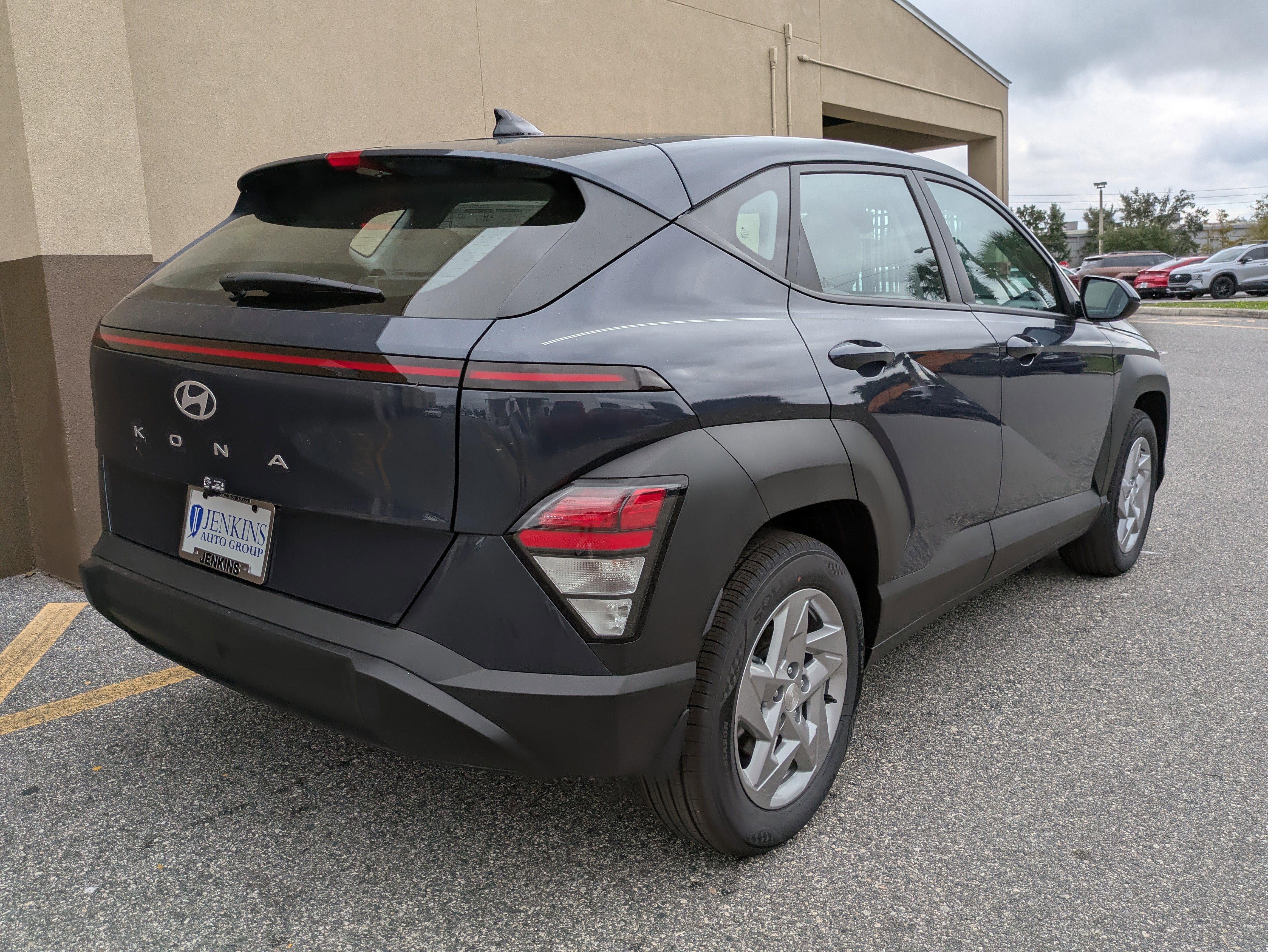 New 2026 Hyundai Kona SE image 5