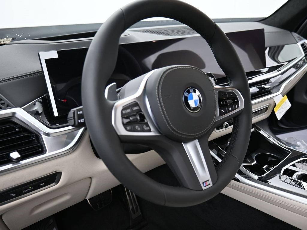 New 2026 BMW X7 xDrive40i w/ M Sport Package image 28