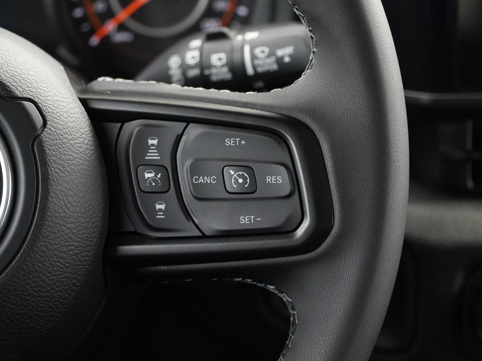Used 2025 Jeep Wrangler Sport S image 22