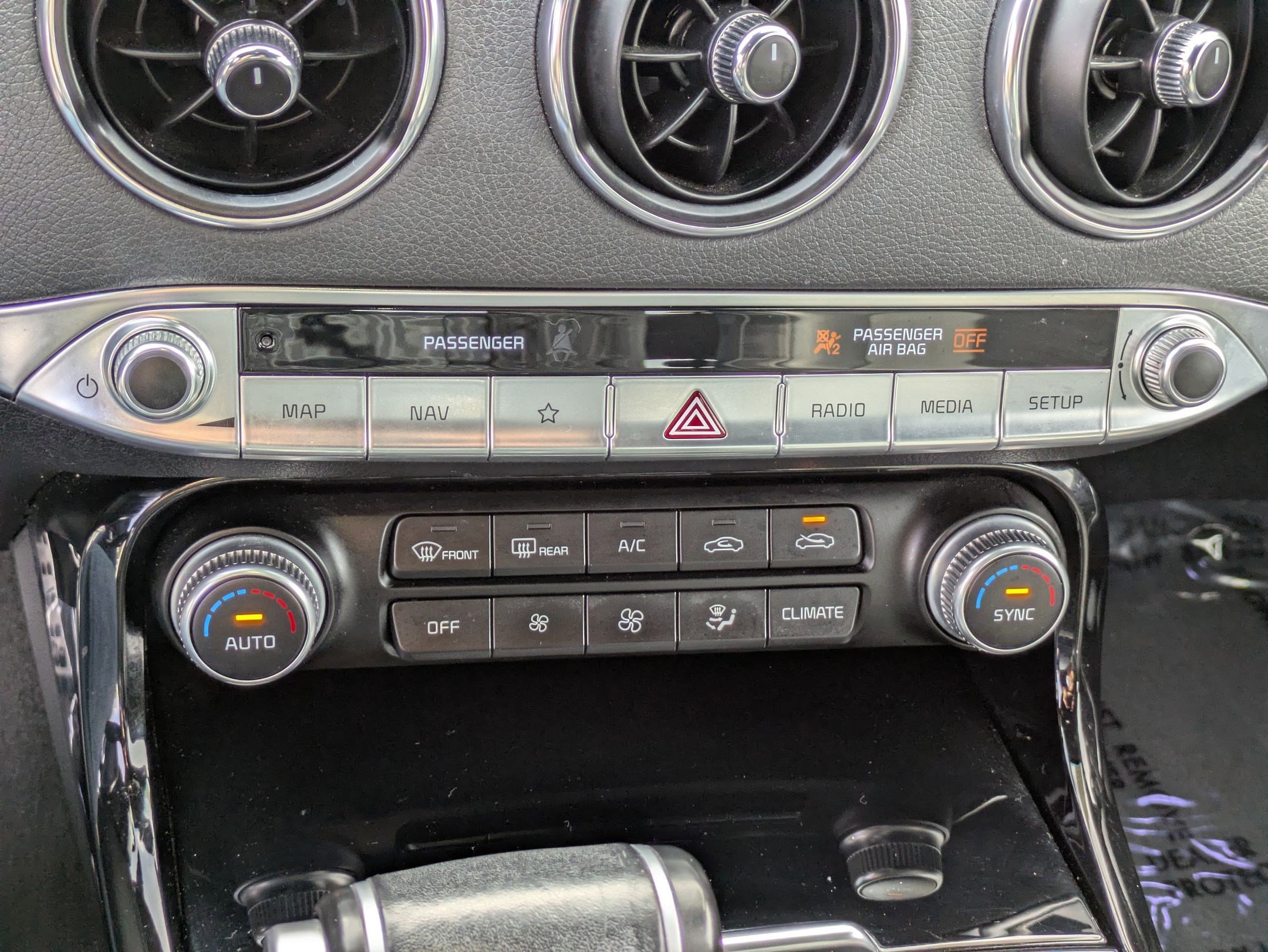 Used 2022 Kia Stinger GT-Line w/ Sun & Sound Package image 25