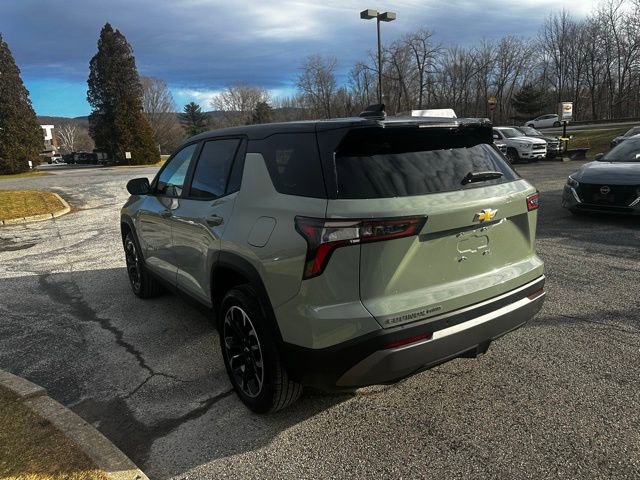 New 2026 Chevrolet Equinox LT image 3