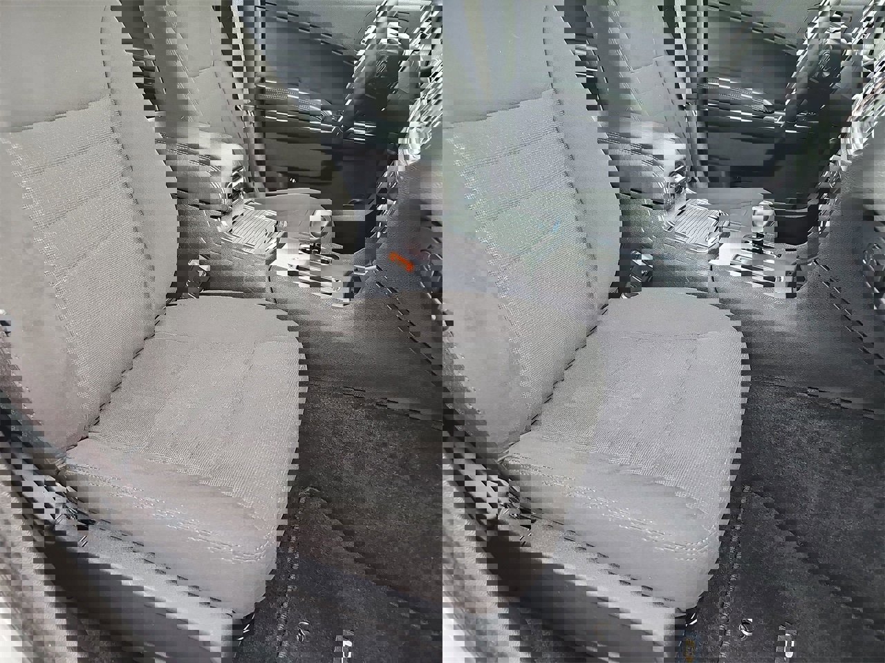 Used 2014 Dodge Charger SXT image 10