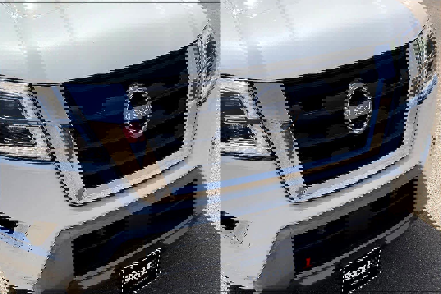 Used 2022 Nissan Armada Platinum w/ Captain's Chairs Package image 29