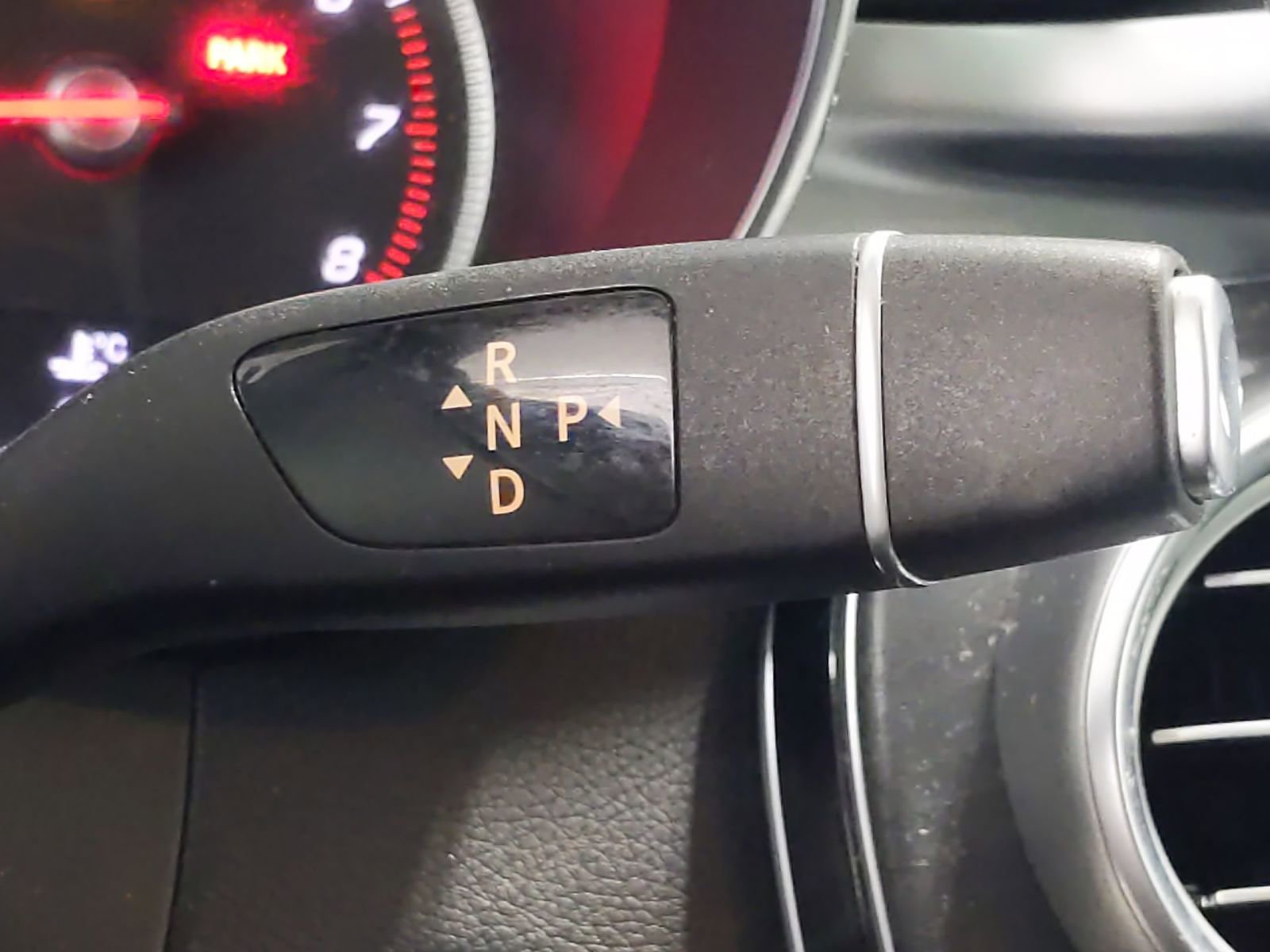 Used 2017 Mercedes-Benz GLC 300 image 34