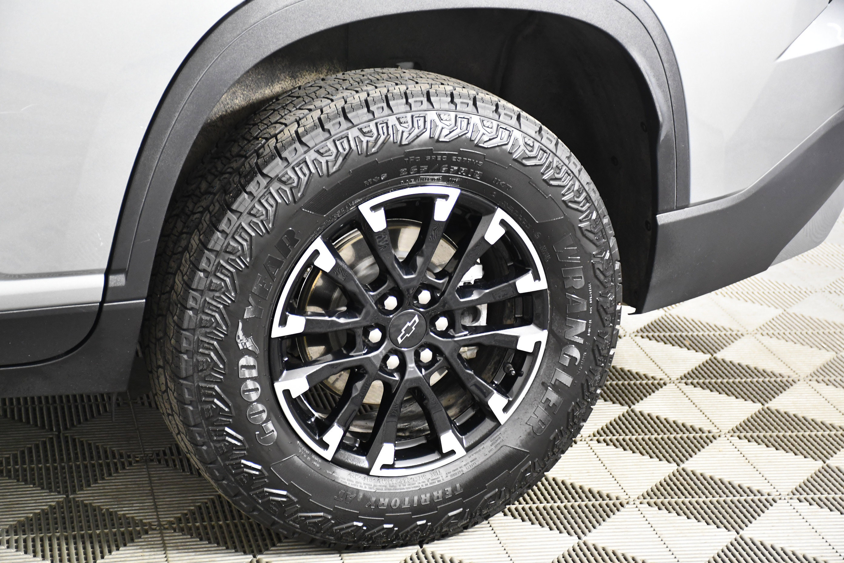 Used 2025 Chevrolet Traverse Z71 image 51