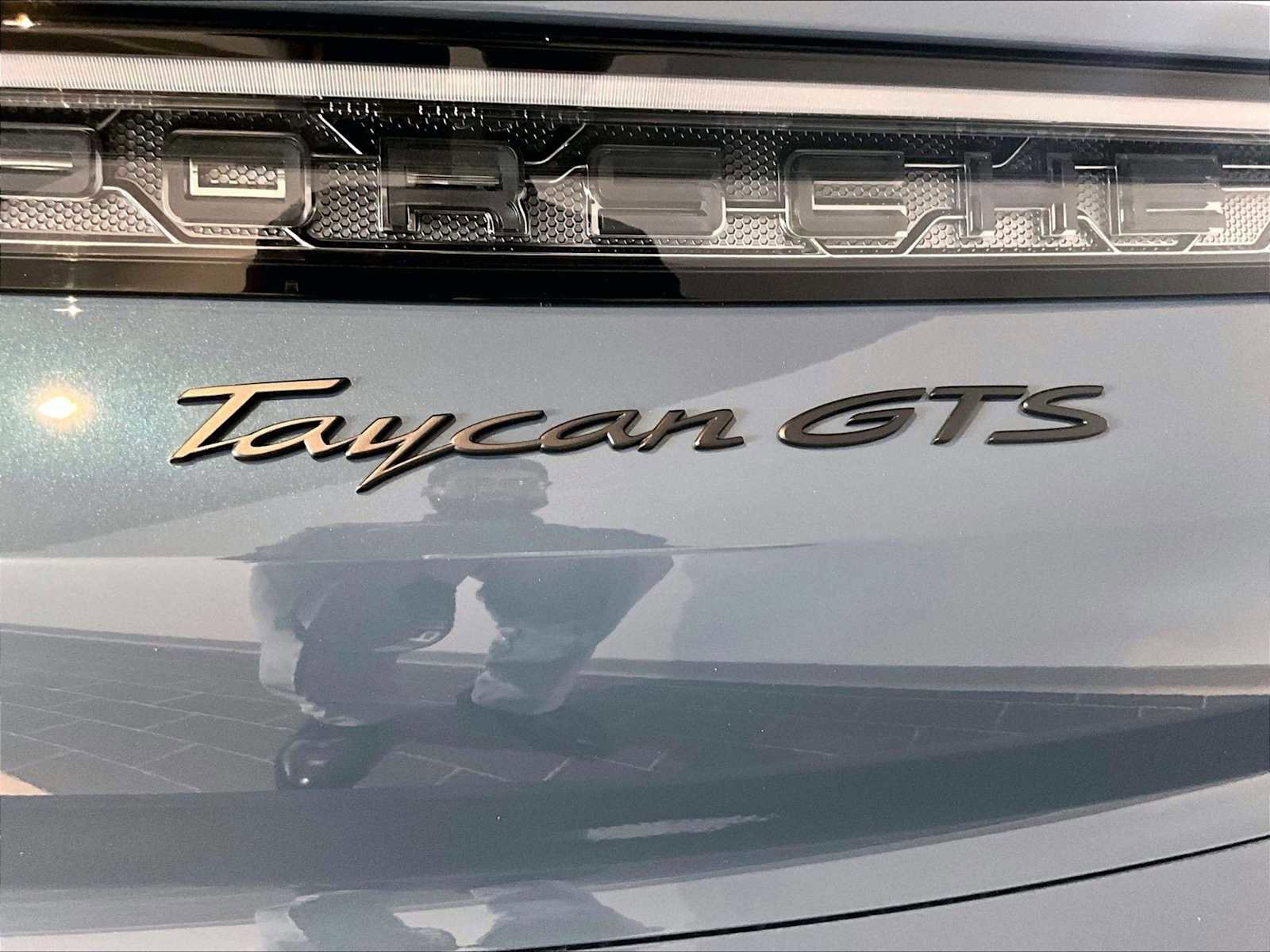 New 2025 Porsche Taycan GTS image 30