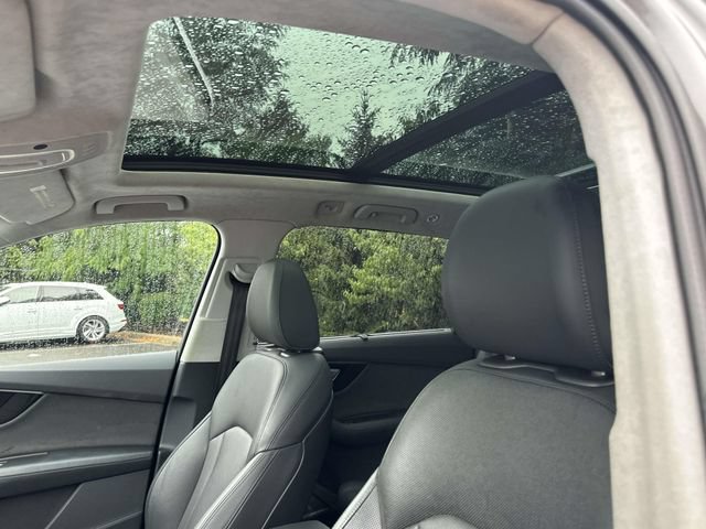 Used 2017 Audi Q7 3.0T Prestige AWD/4WD image 23