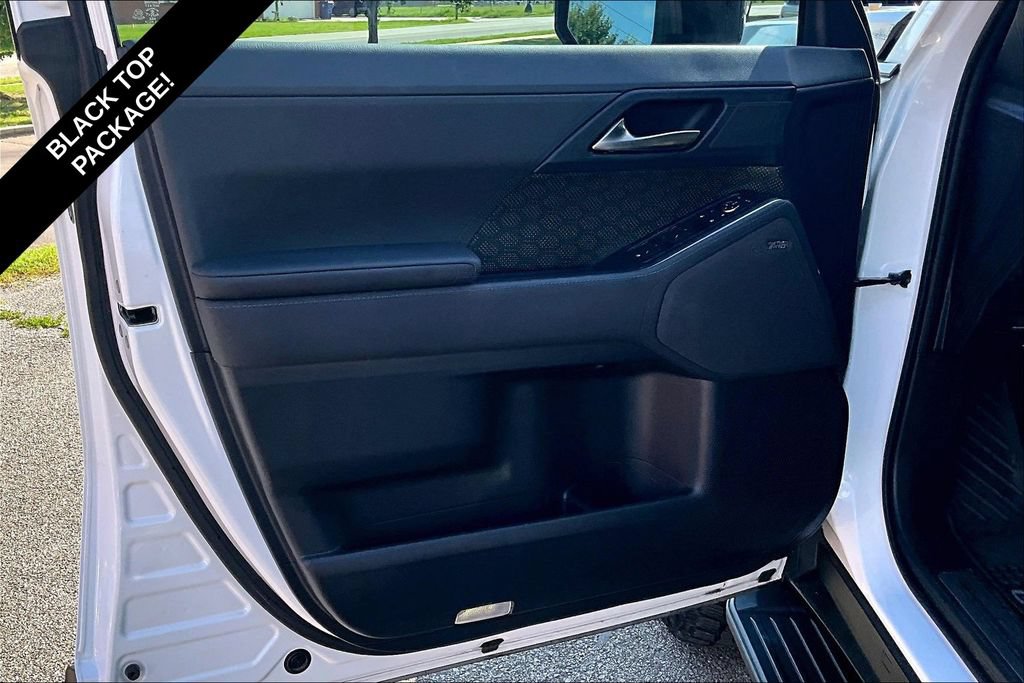 Used 2025 Lexus GX 550 AWD/4WD image 23