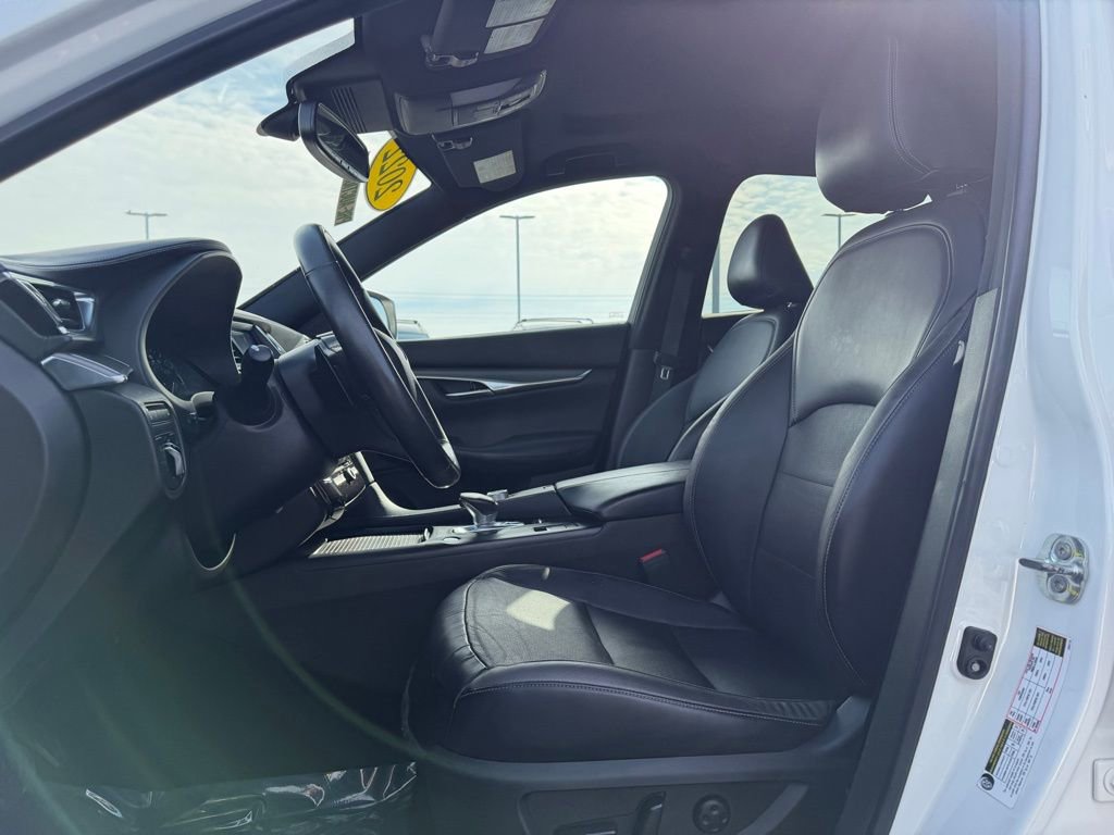 Used 2022 INFINITI QX50 Luxe w/ Appearance Package image 13