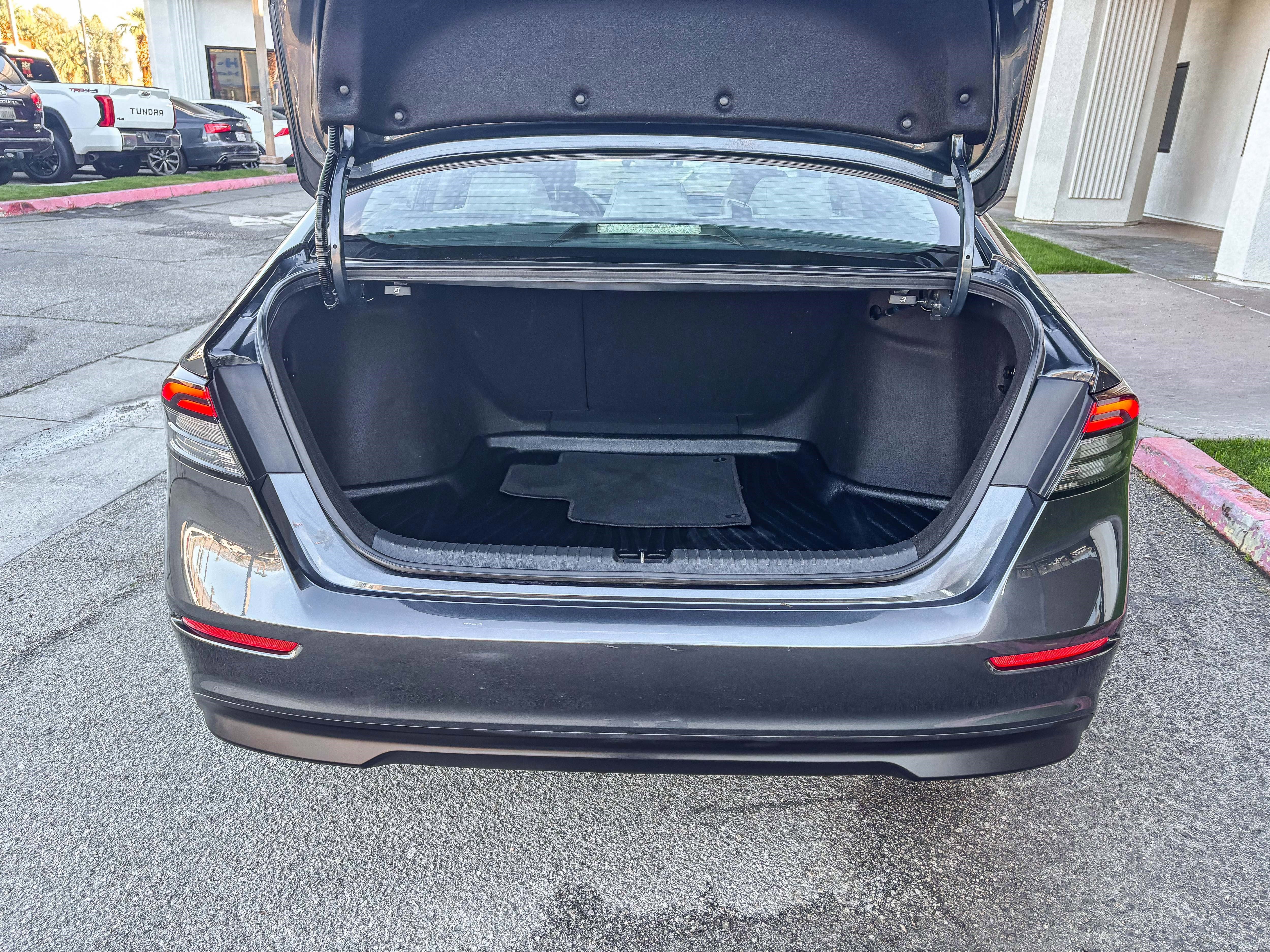 Certified 2024 Honda Accord EX image 13