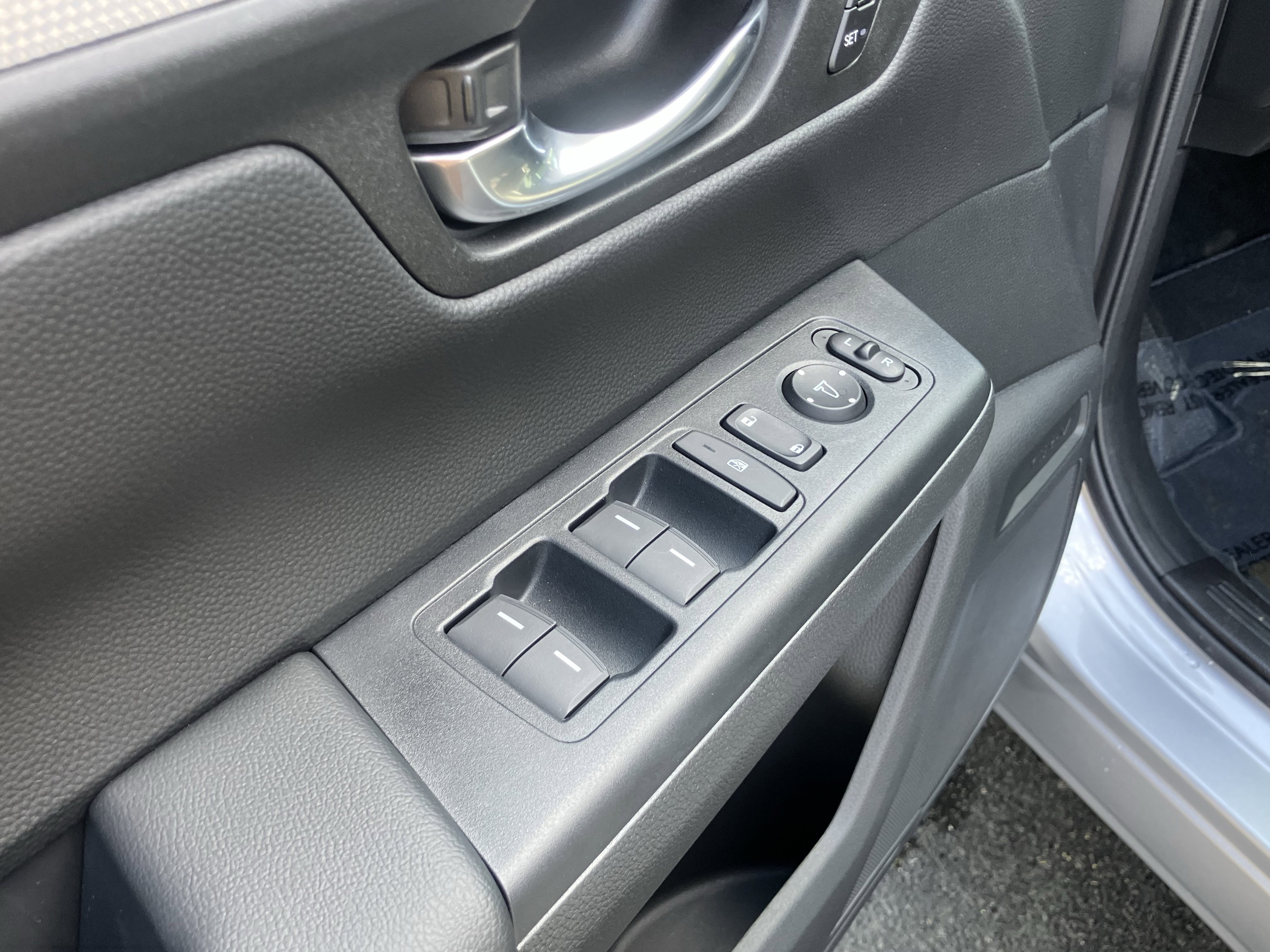 Used 2026 Honda CR-V Sport-L image 15