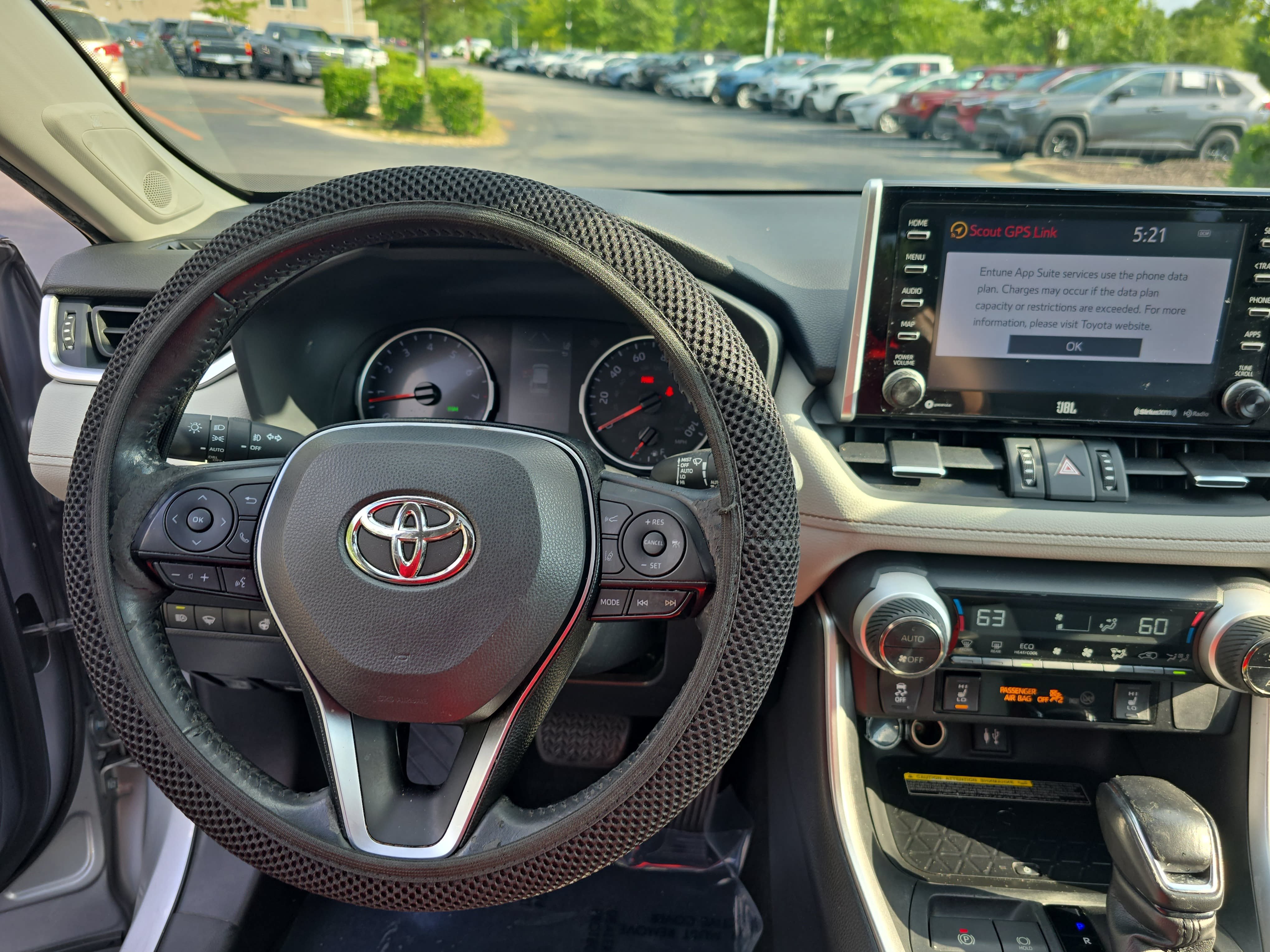 Used 2019 Toyota RAV4 XLE Premium w/ Advanced Technology Package FWD image 16