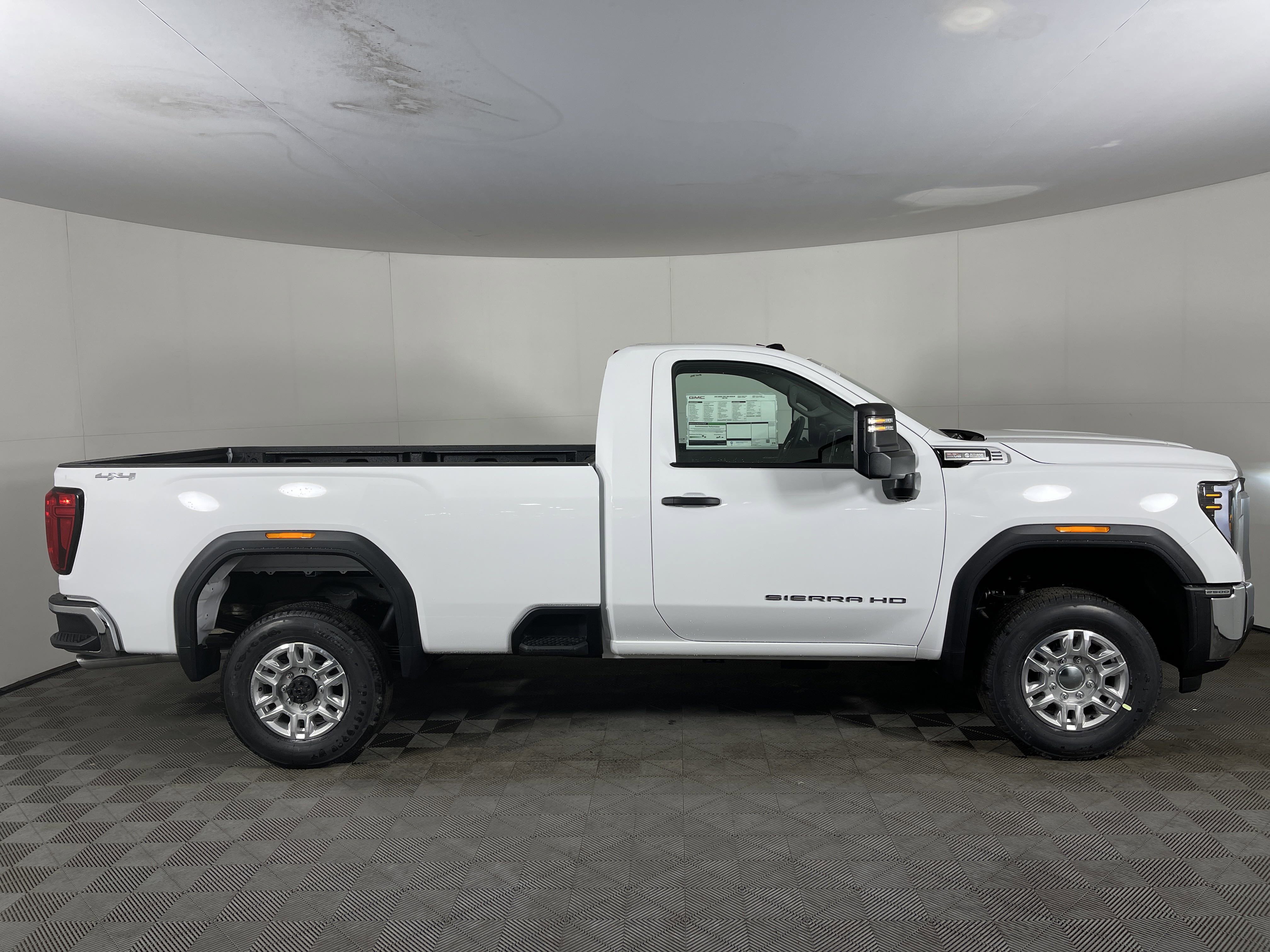 New 2025 GMC Sierra 2500 Pro image 5