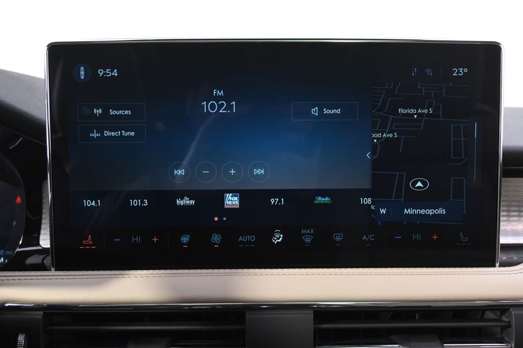 New 2026 Lincoln Corsair Premiere image 28