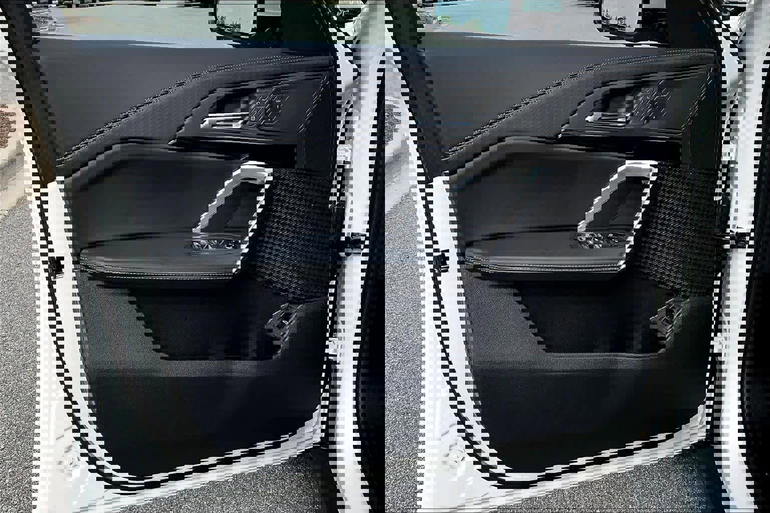 Certified 2025 BMW X2 xDrive28i image 24