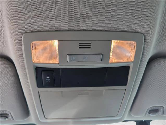 Used 2017 Toyota Tacoma SR image 24