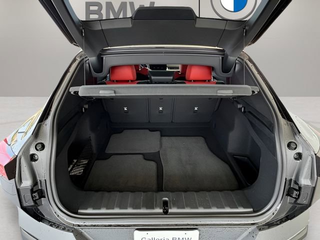 Used 2025 BMW X2 xDrive28i image 29