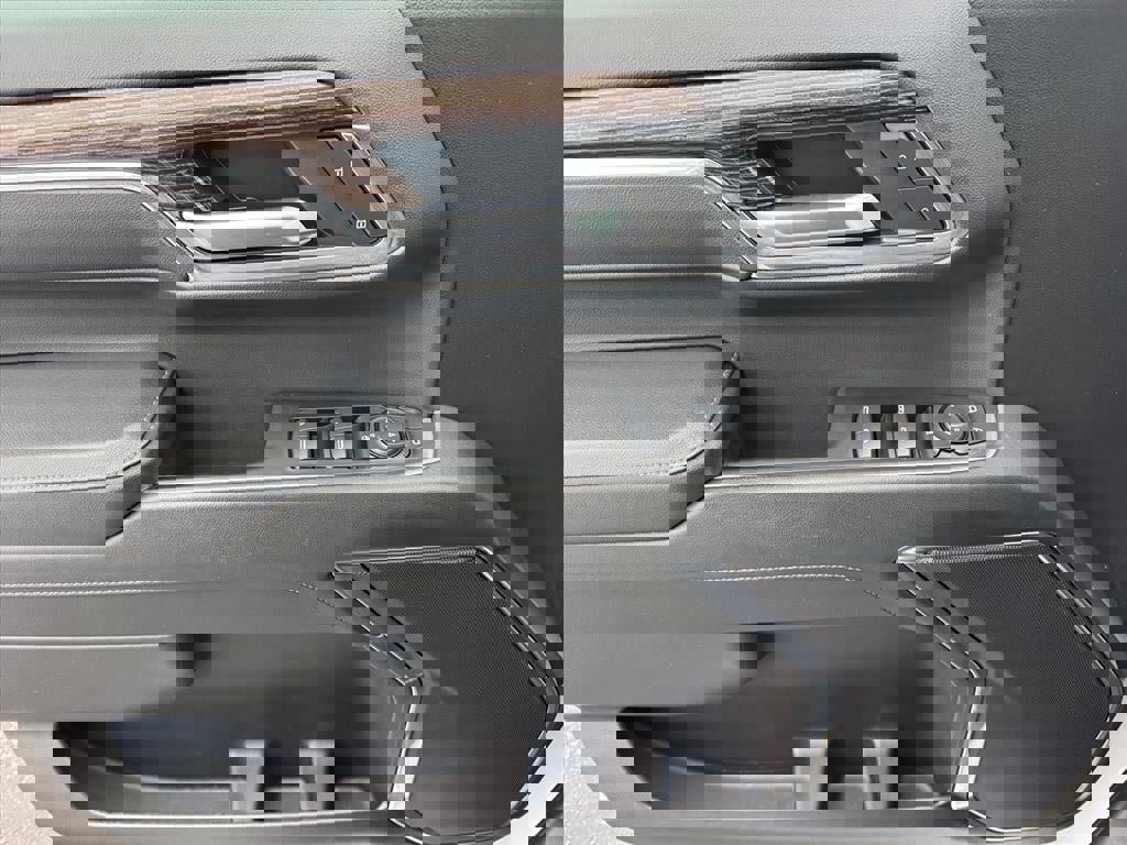 Certified 2024 GMC Sierra 1500 Elevation image 12