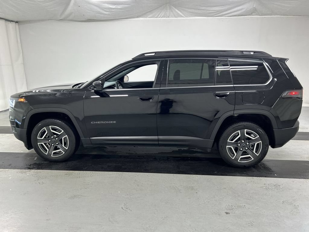 Used 2026 Jeep Cherokee Limited AWD/4WD image 6