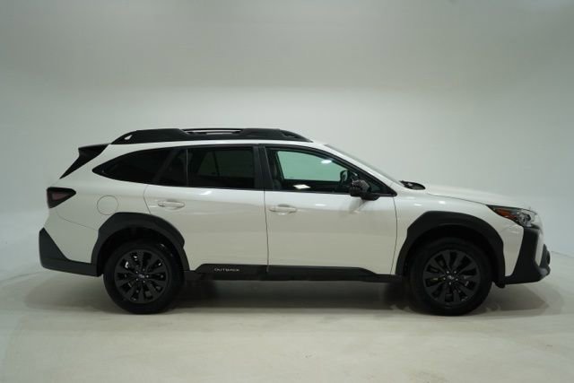 Used 2024 Subaru Outback Onyx Edition image 9