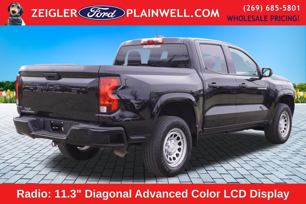 Used 2024 Chevrolet Colorado W/T image 5