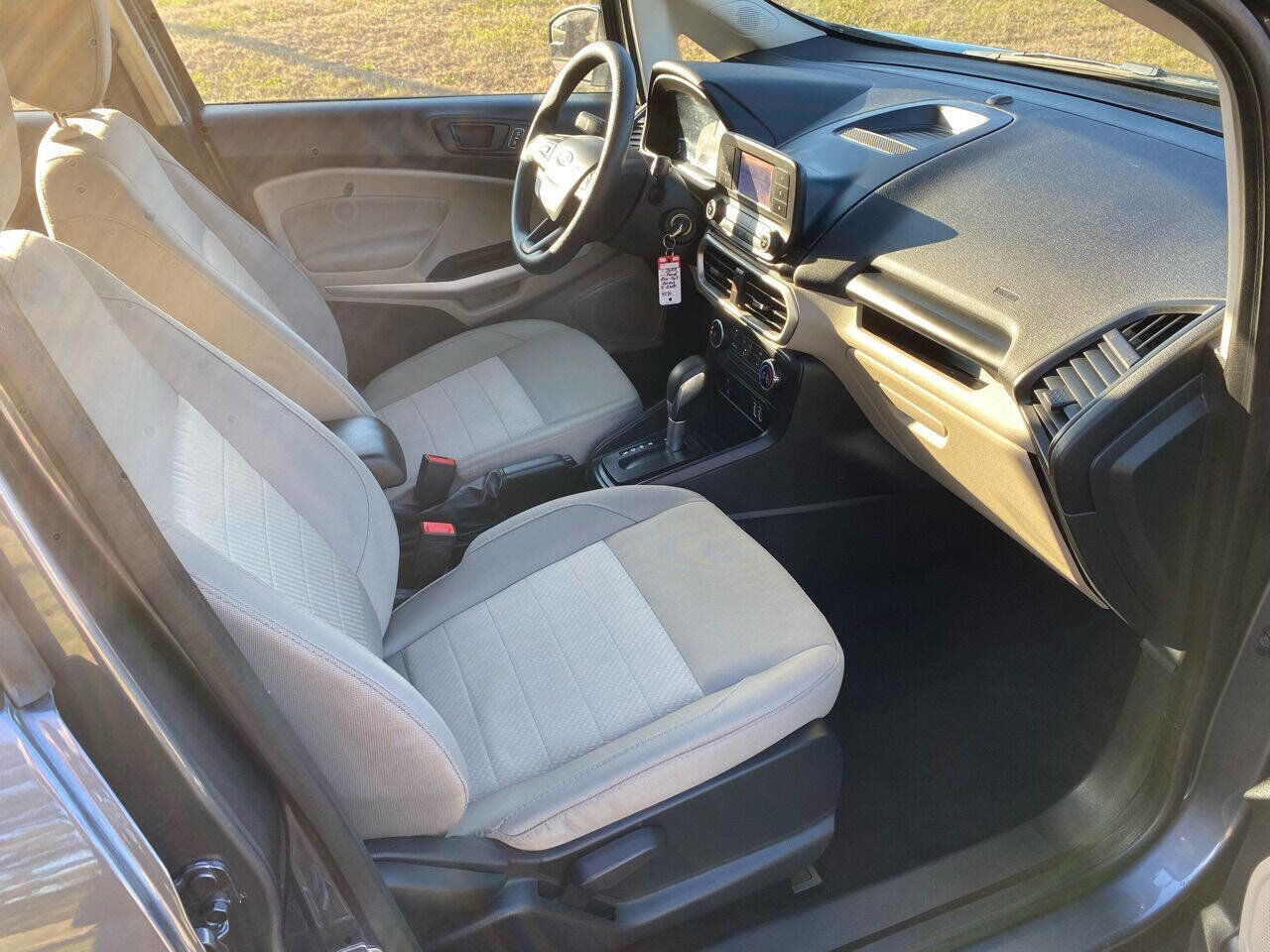 Used 2020 Ford EcoSport S image 11