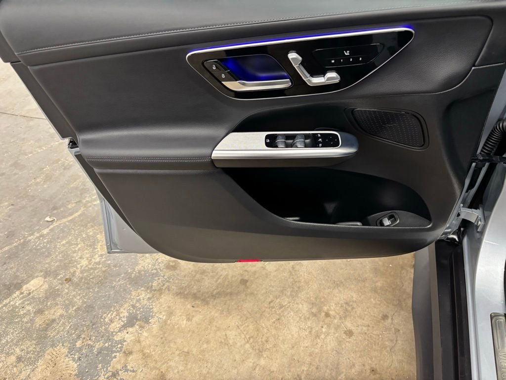 New 2026 Mercedes-Benz GLC 300 image 19