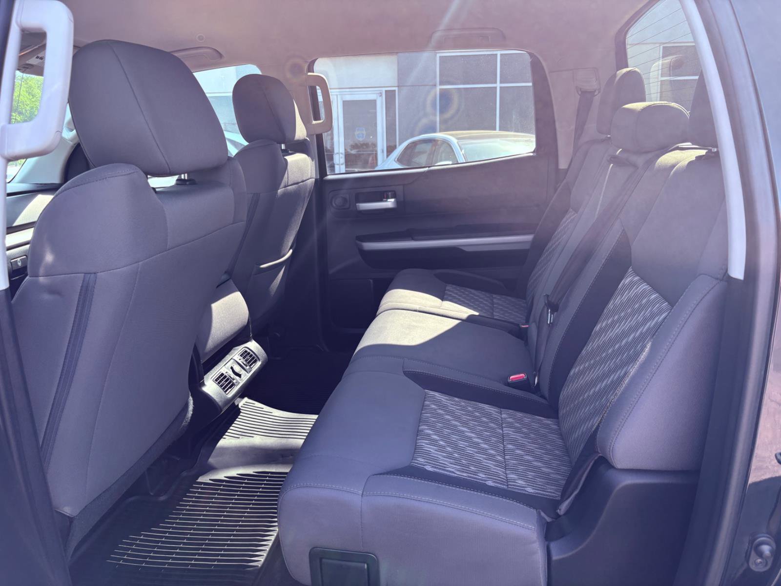 Used 2019 Toyota Tundra SR5 AWD/4WD image 19