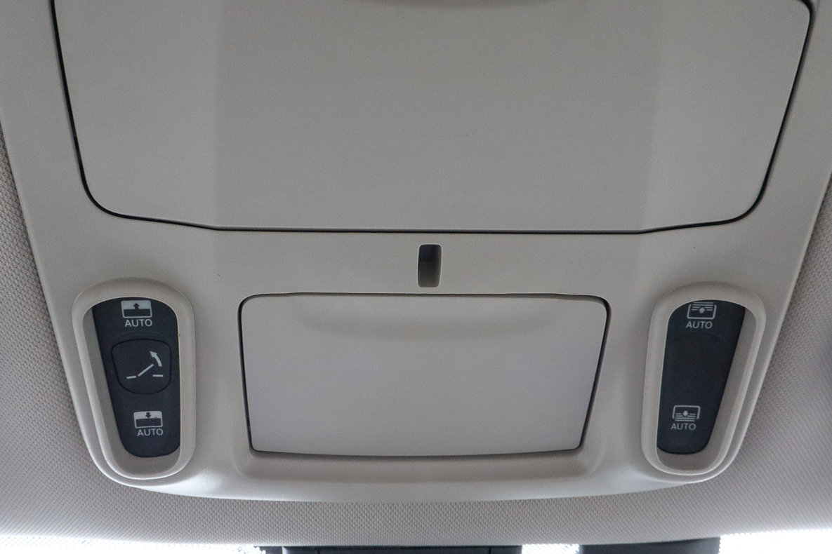 Used 2020 Chrysler Pacifica Limited image 33