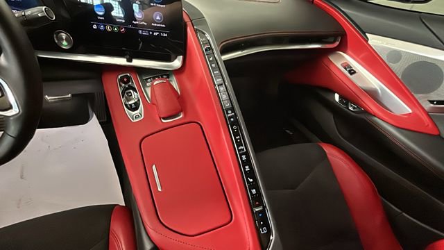 Used 2022 Chevrolet Corvette Stingray Preferred Conv w/ Z51 Performance Package RWD image 25