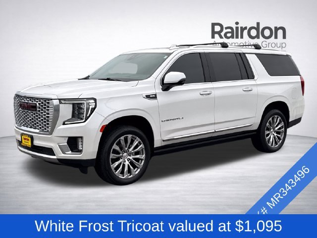 Used 2021 GMC Yukon XL Denali w/ Denali Ultimate Package AWD/4WD image 3
