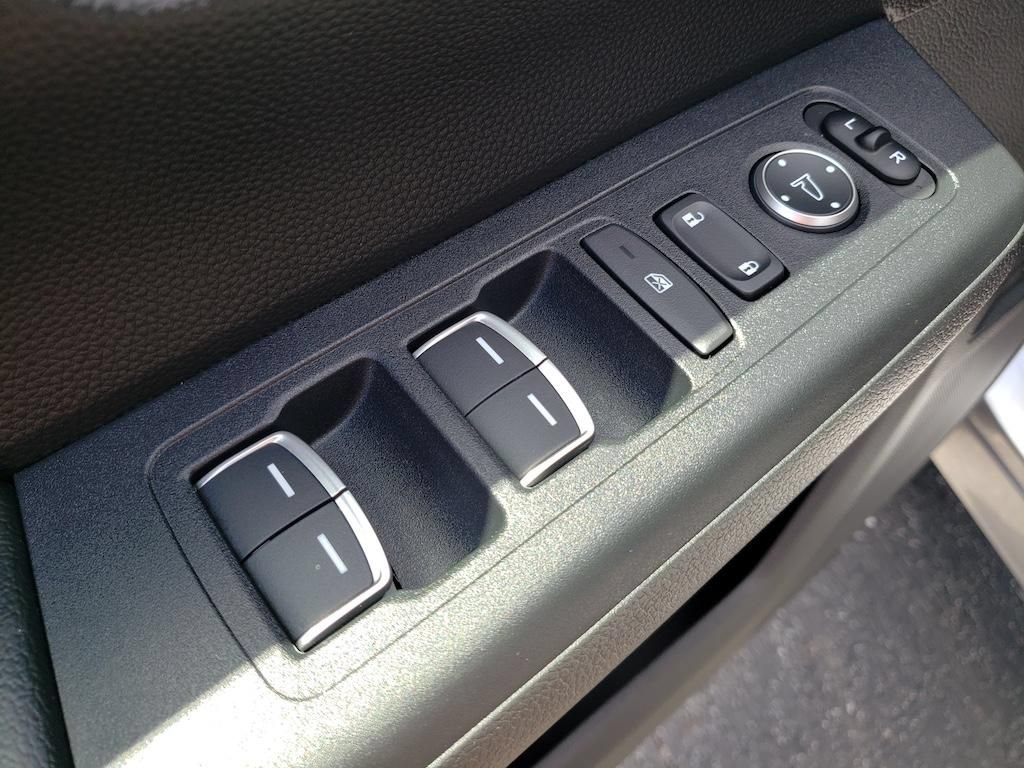 Used 2025 Honda CR-V Sport Touring image 20