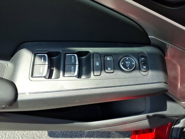 Used 2025 Acura Integra image 8