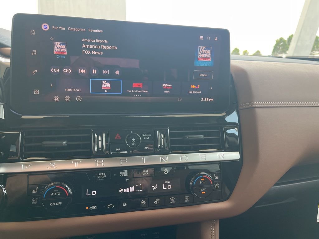 New 2026 Nissan Pathfinder Platinum w/ Cargo Package FWD image 18